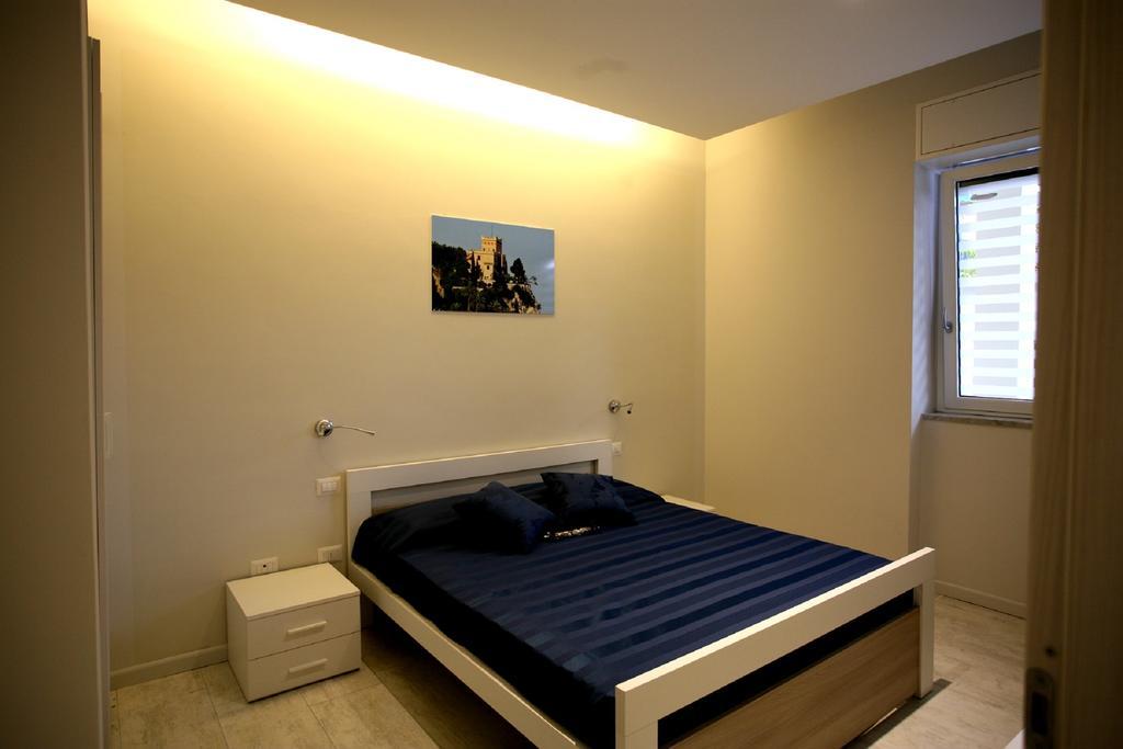 Nina Casa Vacanze Finale Ligure Bilik gambar