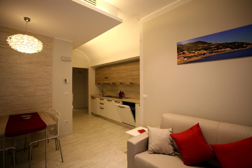 Nina Casa Vacanze Finale Ligure Bilik gambar