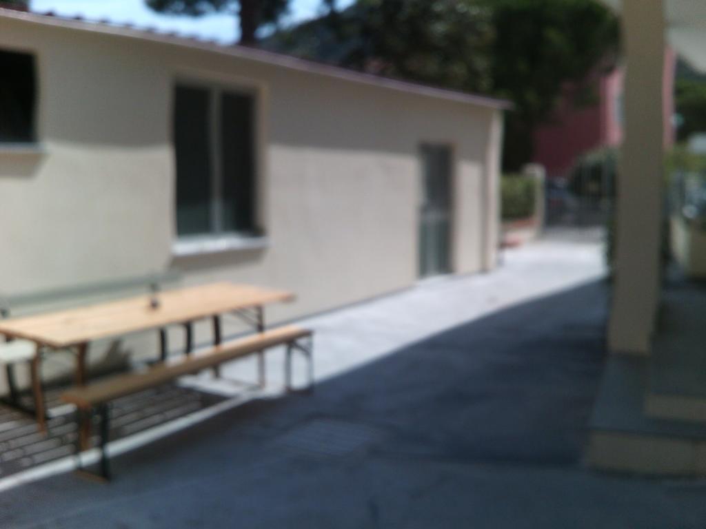Nina Casa Vacanze Finale Ligure Luaran gambar